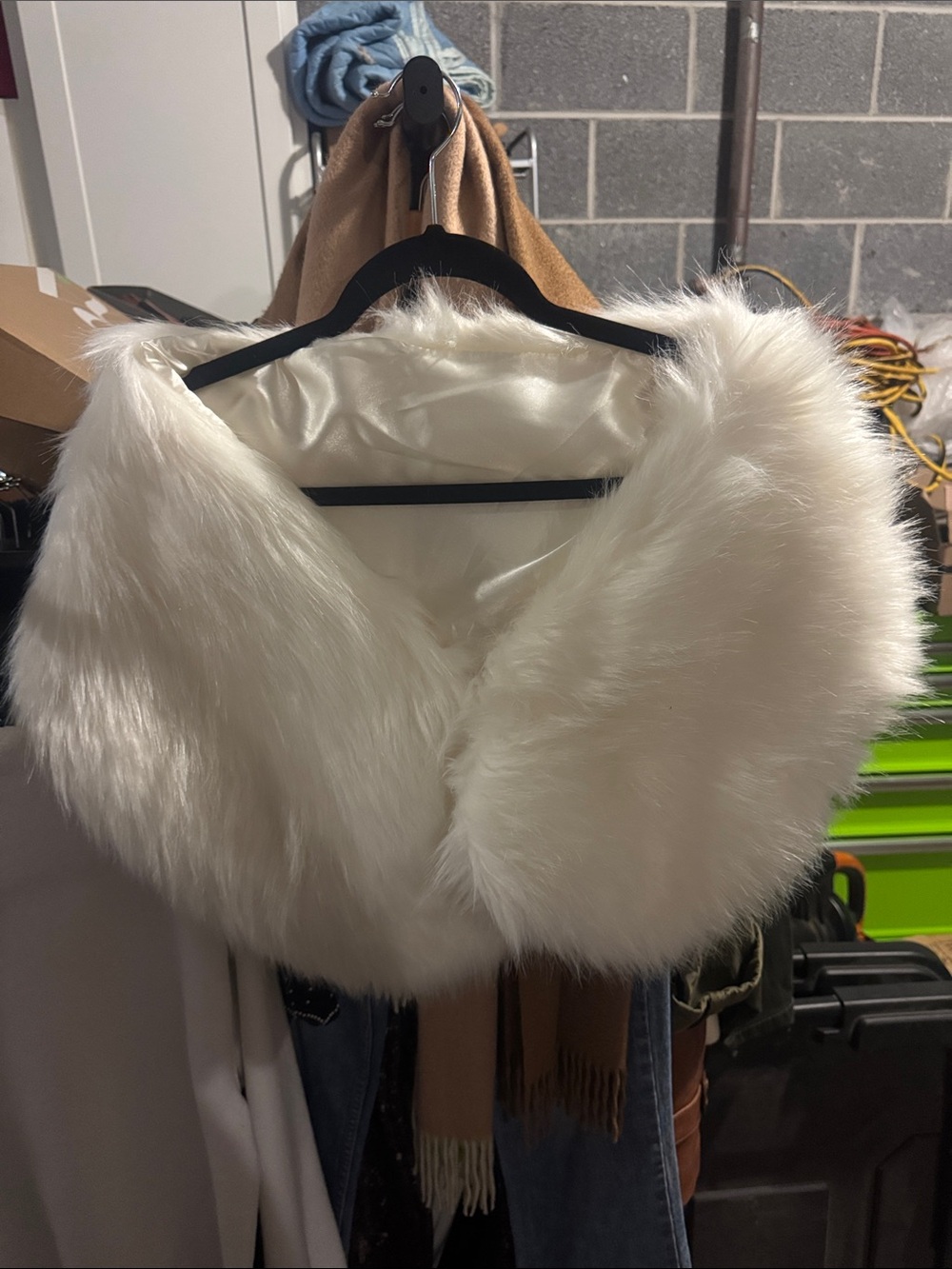 White Faux Fur Shrug Capelet